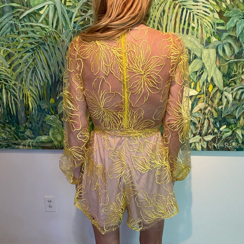 Yellow floral Summer romper - Picture 6 of 6